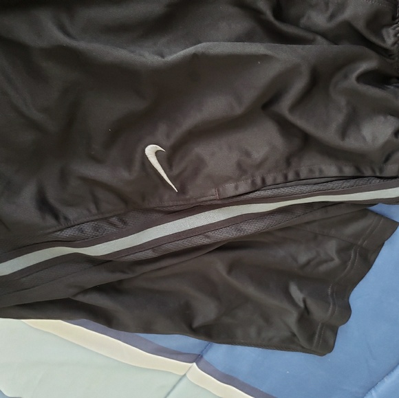 Men's Nike athletic running pants Like new - Picture 2 of 4